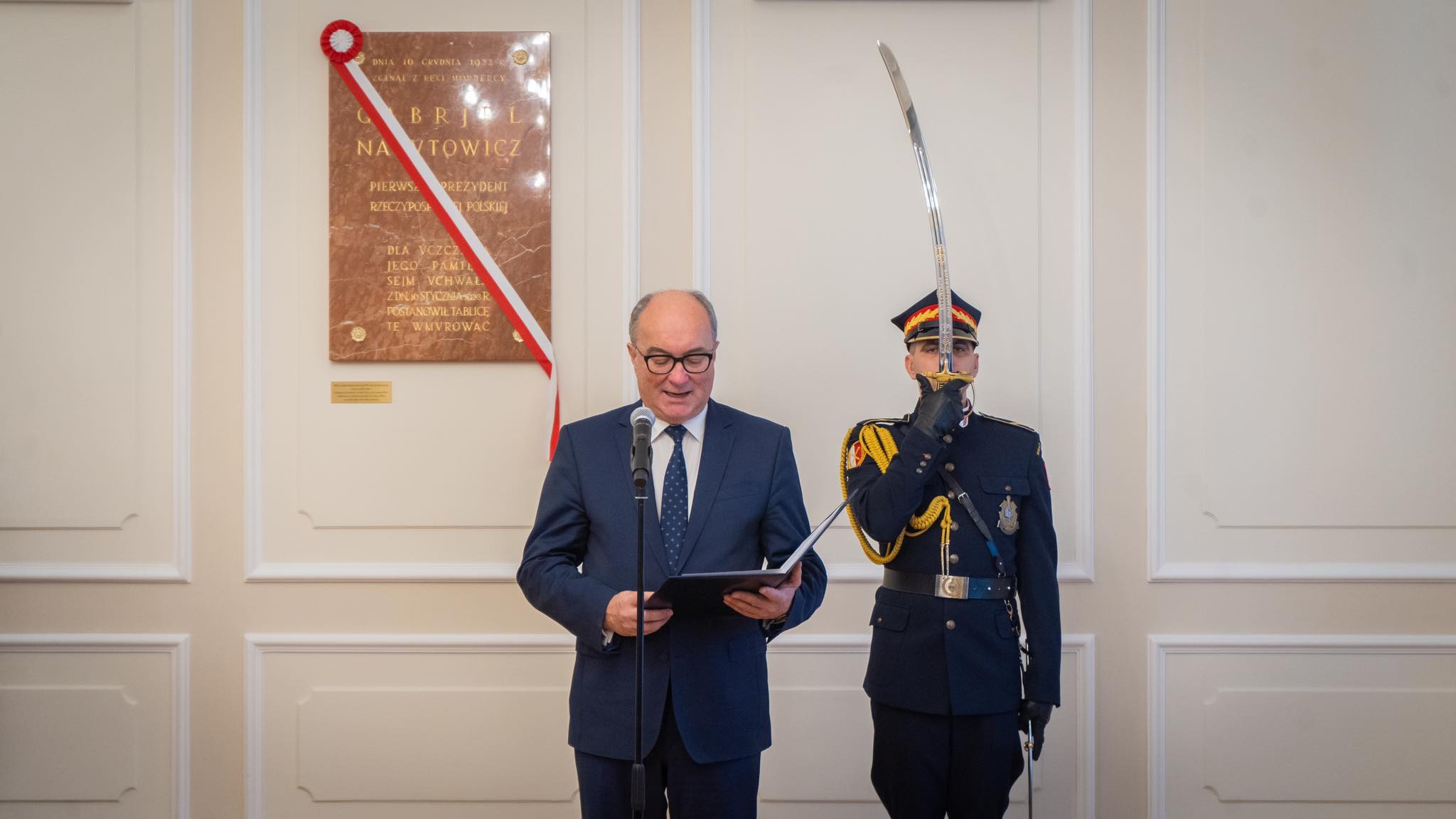 Czarzasty Narutowicz 161222a